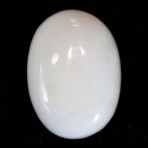 Australian Milky White Opal - 6.00 Carat / 6.50 Ratti