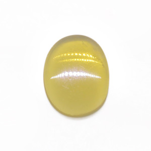 Australian Honey Opal - 4.15 Carat / 4.50 Ratti