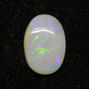 Australian Opal With Fire - 2.10 Carat / 2.25 Ratti