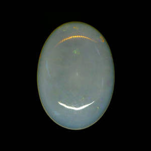 Australian Opal With Fire - 5.92 Carat / 6.50 Ratti