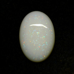 Australian Opal With Fire - 4.10 Carat / 4.50 Ratti