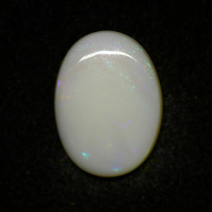 Australian Opal With Fire - 4.13 Carat / 4.50 Ratti