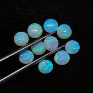 Australian Opal 4.00 MM Round Green Fire