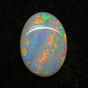 Australian Opal With Fire - 4.05 Carat / 4.50 Ratti