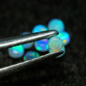 Australian Opal 1.75 MM Round Green Fire