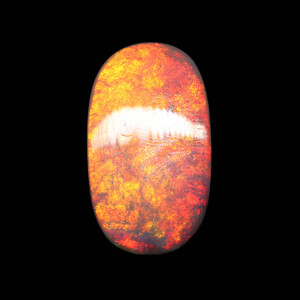 Australian Opal With Fire - 27.90 Carat / 30.50 Ratti