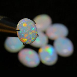 Australian Opal 7X9 MM Oval Multicolor Fire