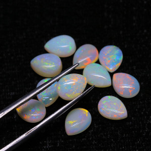 Australian Opal 6X8 MM Pear Multicolor Fire