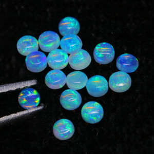 Australian Opal 2.00 MM Round Green Fire