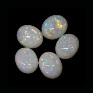 Australian Opal 5X4 MM Oval White Fire